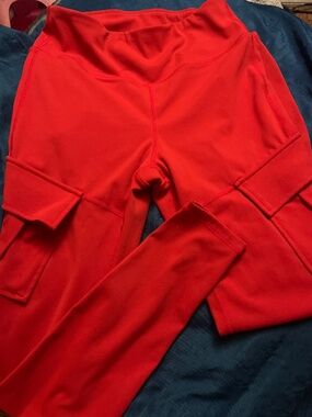 Women’s red Leggins with pockets